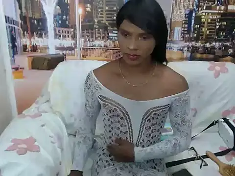 stefania bragan online show from June 2026 07:05:01 PM