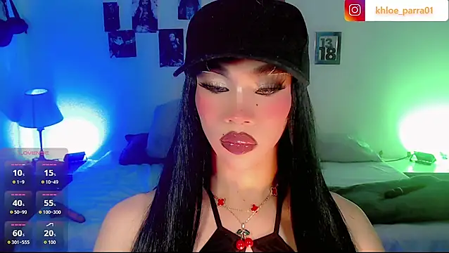 Snapshot of Dafnne-xxx chatting on July 2026 01:23:01 AM Dafnne-xxx online show from July 2026 01:23:01 AM