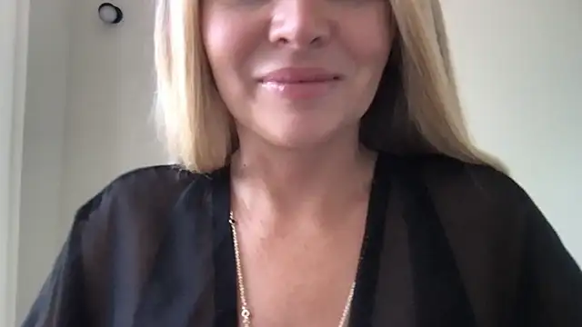 Chloeblond online show from July 2026 01:50:02 PM