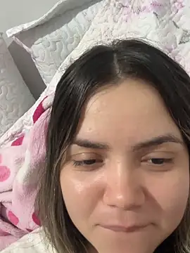 amanda hoot online show from June 2026 01:50:01 AM
