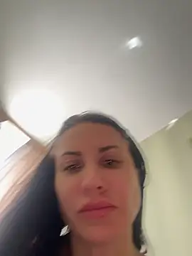 Snapshot of NitaDixon chatting on June 2026 12:31:02 PM NitaDixon online show from June 2026 12:31:02 PM