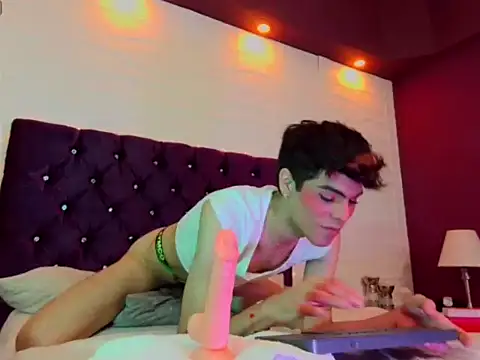 Nicolass 23 online show from July 2026 03:03:02 PM