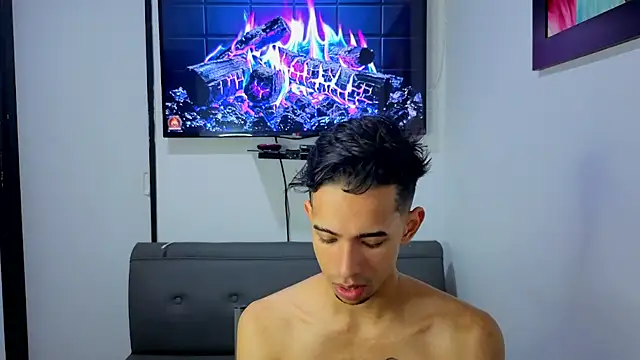 alexandro260 online show from July 2026 03:20:02 AM