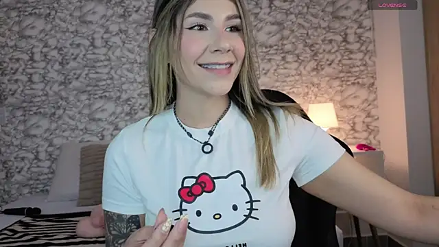 Isabella Bliss online show from July 2026 12:04:02 AM