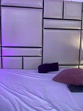 DeboraGrayy online show from July 2026 08:27:01 PM