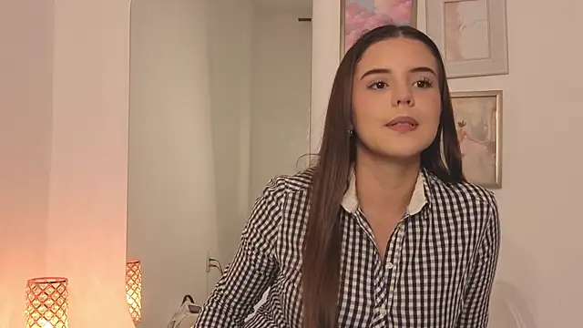 Snapshot of Isabellebotero chatting on June 2026 02:59:01 PM Isabellebotero online show from June 2026 02:59:01 PM