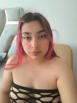 ADELINE COLLINS15 online show from July 2026 08:33:02 PM