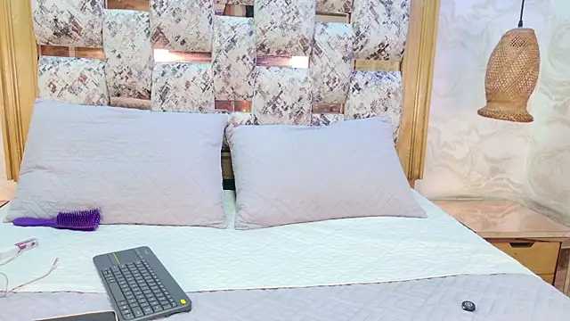 emily greco1 online show from July 2026 11:37:02 AM