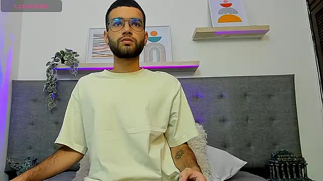 elliot flame online show from June 2026 03:34:02 PM