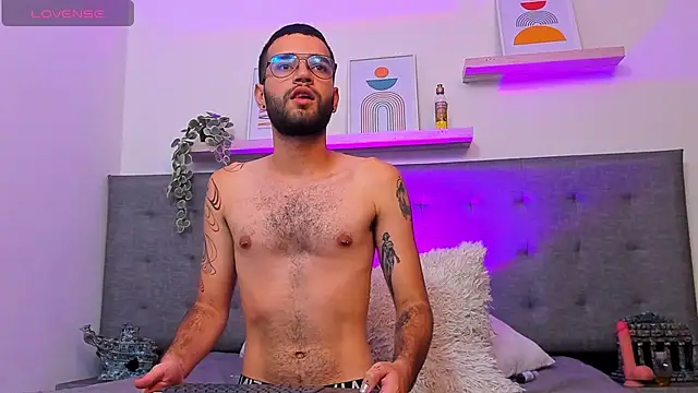 elliot flame online show from July 2026 05:30:01 PM