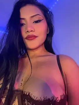 MaddyRuiz online show from July 2026 02:13:02 AM