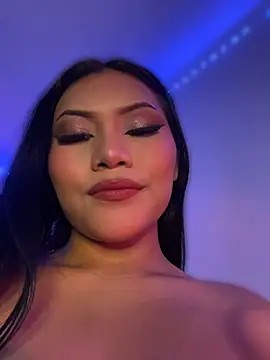 MaddyRuiz online show from July 2026 03:57:02 AM