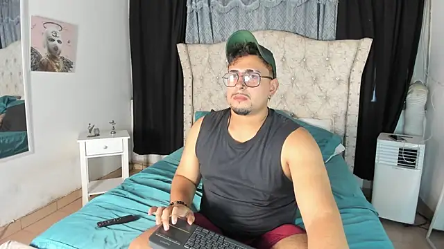  urbantemptation online show from June 2026 08:57:01 PM