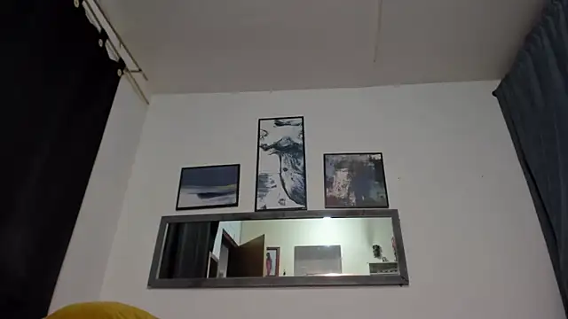 Crazy addixtion online show from May 2026 08:17:02 PM