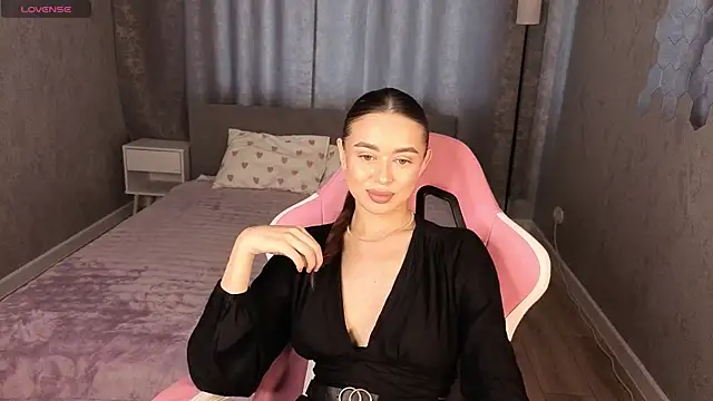 NicoleRossss online show from July 2026 07:23:02 AM