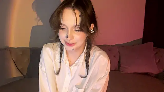 Snapshot of yanashowsy chatting on July 2026 07:16:02 PM yanashowsy online show from July 2026 07:16:02 PM