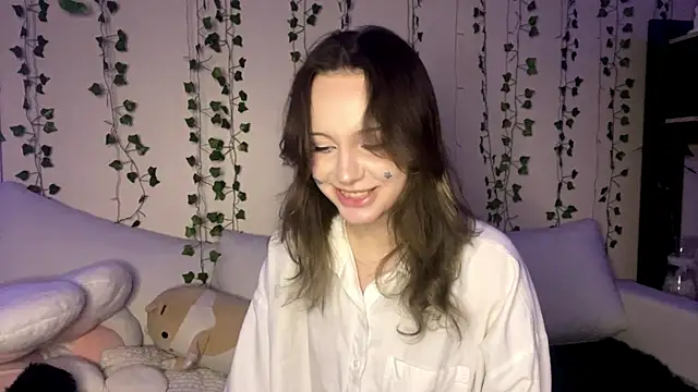 Snapshot of yanashowsy chatting on July 2026 07:38:01 PM yanashowsy online show from July 2026 07:38:01 PM