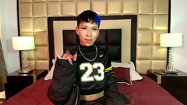 neoxangel69 online show from June 2026 08:35:02 PM