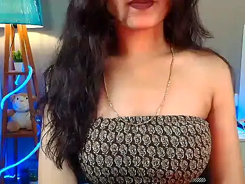 Snapshot of Your-mansi chatting on July 2026 01:42:02 AM Your-mansi online show from July 2026 01:42:02 AM