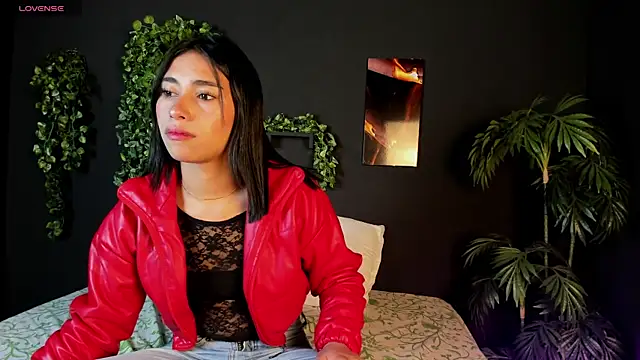 Kitty Milan online show from July 2026 05:04:01 PM