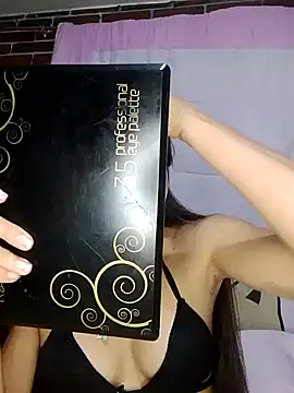 Julia valentina online show from July 2026 03:13:01 AM