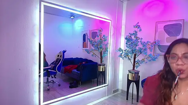 Silvana lane online show from July 2026 08:52:02 PM