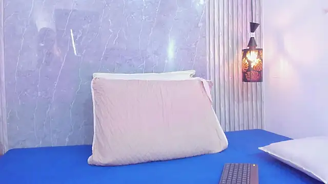 victoria  gil online show from July 2026 09:20:01 PM