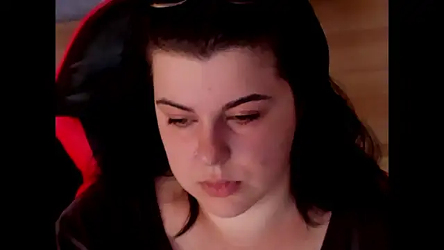 Meloh Molly online show from July 2026 08:15:02 PM