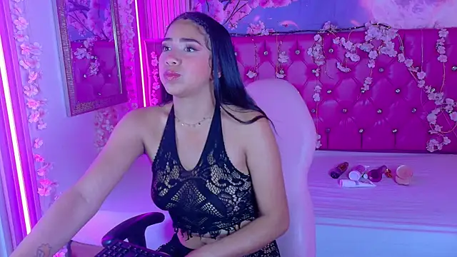 Taliasweet  online show from July 2026 08:26:01 PM