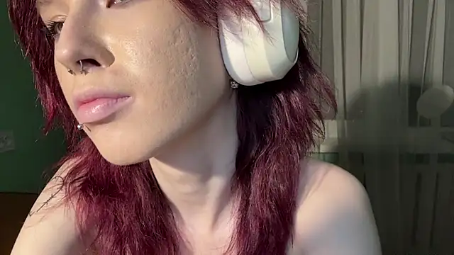 KiaLudera online show from July 2026 08:11:01 PM