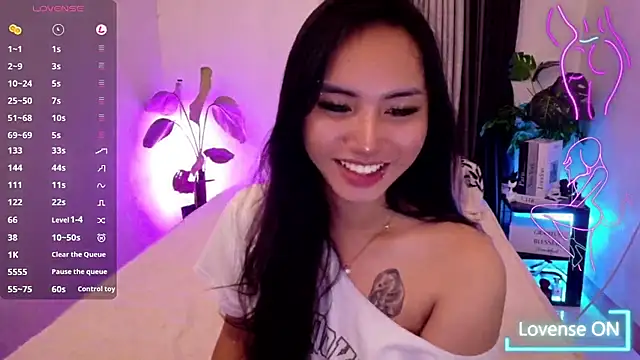 Bell PepperHot online show from July 2026 05:33:02 PM
