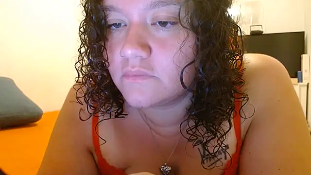 Snapshot of HeidiSanabria chatting on July 2026 11:18:02 PM HeidiSanabria online show from July 2026 11:18:02 PM