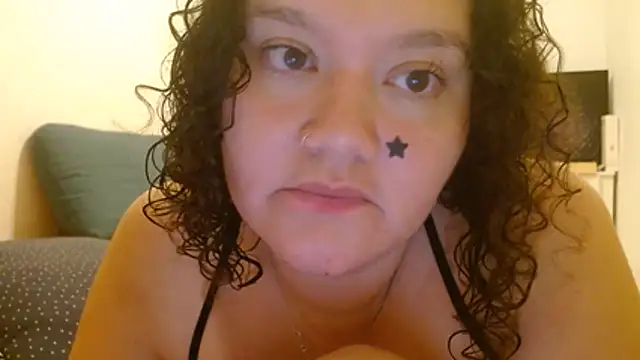 Snapshot of HeidiSanabria chatting on July 2026 11:14:02 PM HeidiSanabria online show from July 2026 11:14:02 PM