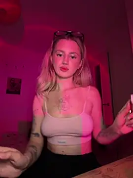 blondiedoll online show from July 2026 09:10:02 PM