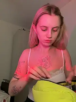 blondiedoll online show from July 2026 10:23:01 AM