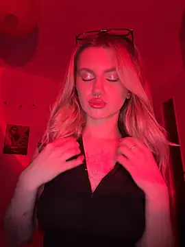 blondiedoll online show from July 2026 09:16:01 PM