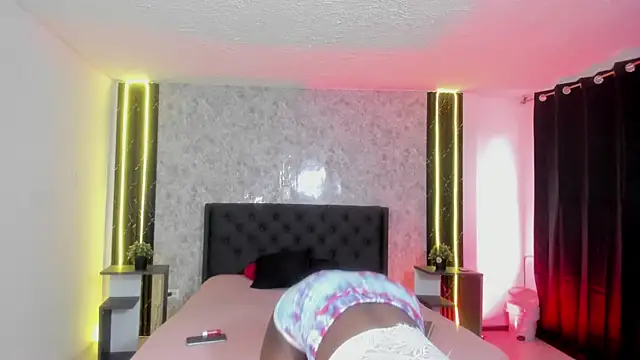 mirandaPriesly online show from June 2026 12:39:01 PM
