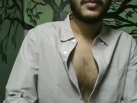 Snapshot of Underrock chatting on July 2026 04:34:02 PM Underrock online show from July 2026 04:34:02 PM