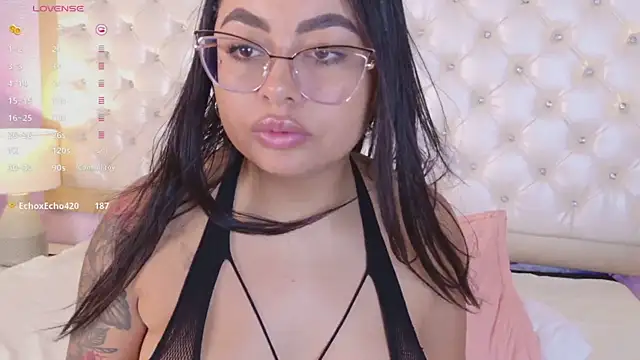HANNAROSEE online show from July 2026 03:03:02 PM
