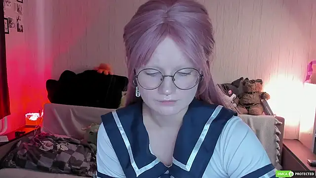 JulietFowler online show from July 2026 05:31:02 AM