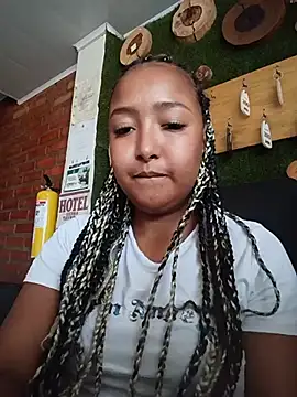 HeLiSa69ebony online show from July 2026 07:08:02 PM