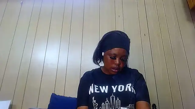 Snapshot of spicykittyy chatting on July 2026 09:38:01 AM spicykittyy online show from July 2026 09:38:01 AM