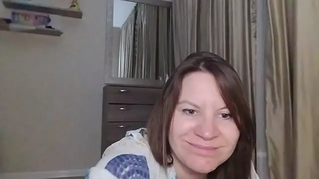 Lauralison online show from July 2026 08:59:01 PM