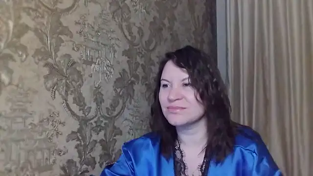 Lauralison online show from July 2026 09:17:02 PM