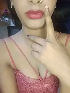 Sassy69xx online show from July 2026 01:36:02 PM