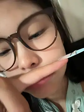yanzi520 online show from July 2026 11:17:02 AM