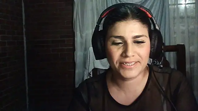 CarolinaMoretti online show from July 2026 03:55:02 AM