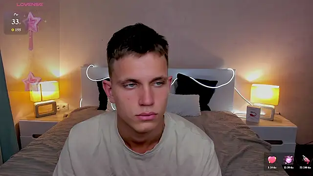 m0neyken online show from June 2026 03:01:02 AM