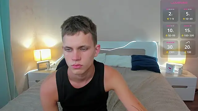 m0neyken online show from July 2026 08:44:02 AM
