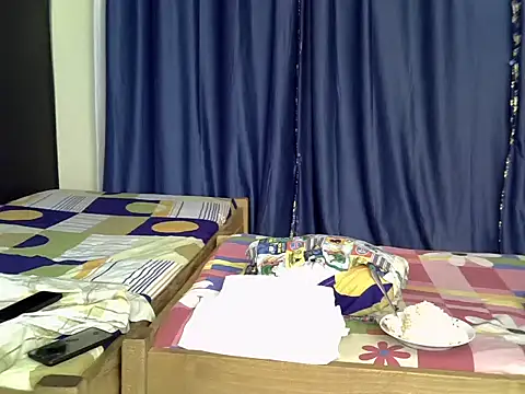 Petitesin online show from July 2026 04:10:02 AM